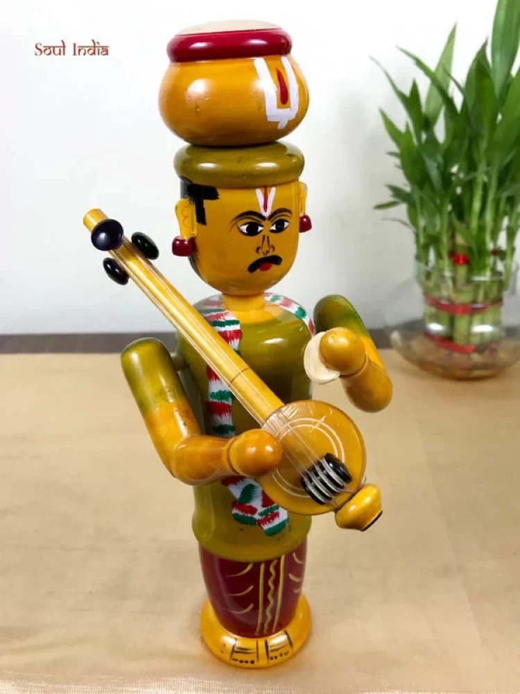 Handcrafted GI TAGGED ETTIKOPAKKA Wooden Statue